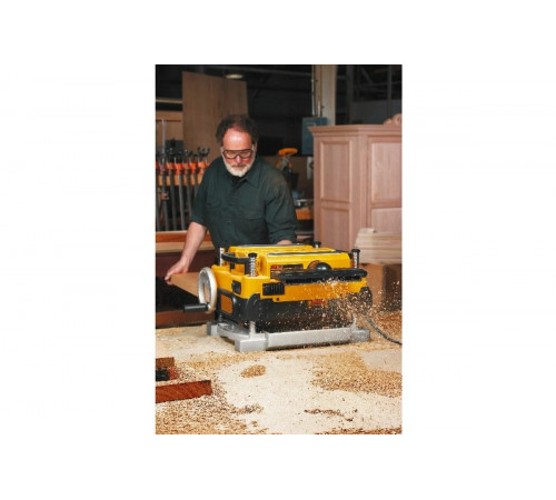 Рейсмусный станок DEWALT 1800 Вт, макс. ширина 330 мм DW735-KS