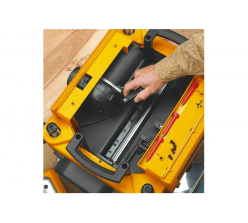 Рейсмусный станок DEWALT 1800 Вт, макс. ширина 330 мм DW735-KS