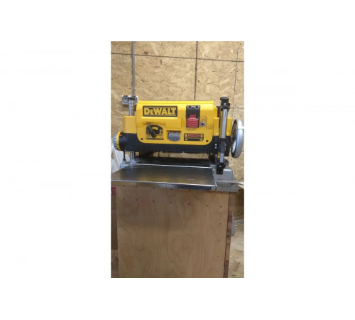 Рейсмусный станок DEWALT 1800 Вт, макс. ширина 330 мм DW735-KS