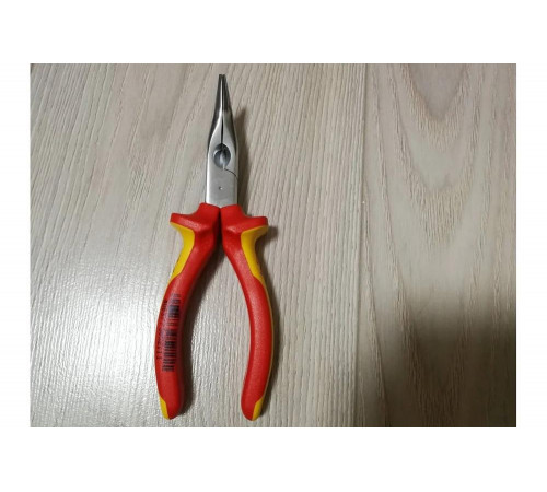 Длинногубцы с резцом KNIPEX KN-2526160 Длинногубцы с резцом KNIPEX KN-2526160