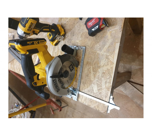 Дисковая пила DEWALT 18В XR DCS391N