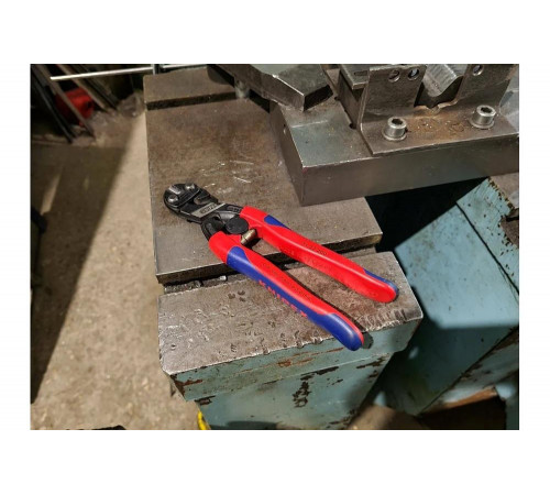 Болторезы Knipex Коболт KN-7132200 Болторезы Knipex Коболт KN-7132200