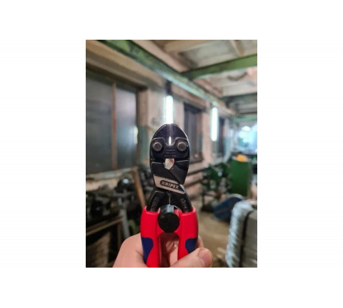 Болторезы Knipex Коболт KN-7132200 Болторезы Knipex Коболт KN-7132200