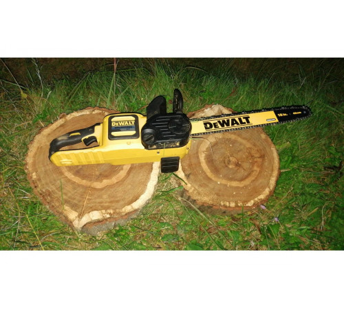 Цепная пила DEWALT FLEXVOLT DCM575N