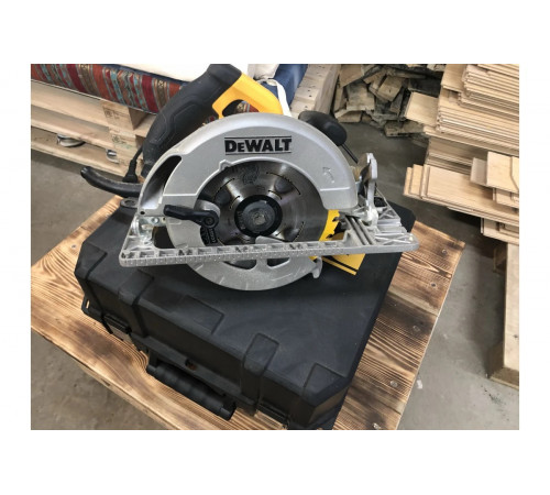 Дисковая пила DEWALT DWE 576 K