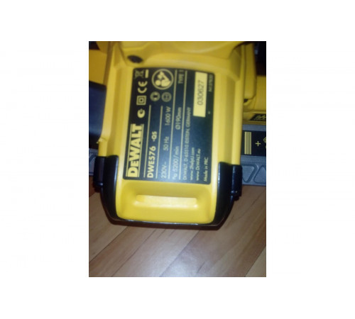 Дисковая пила DEWALT DWE 576 K