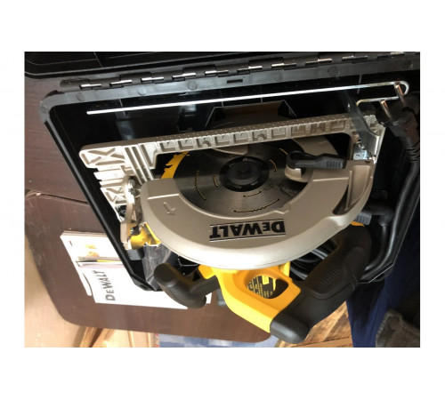 Дисковая пила DEWALT DWE 576 K