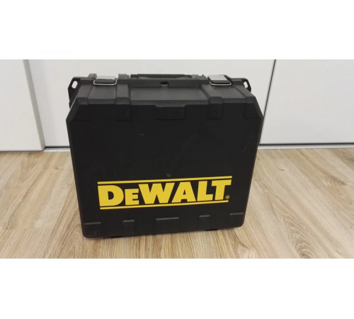 Дисковая пила DEWALT DWE 576 K