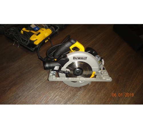 Дисковая пила DEWALT DWE 576 K
