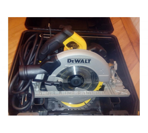 Дисковая пила DEWALT DWE 576 K