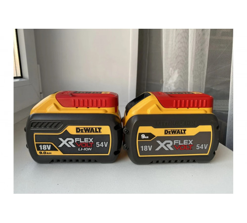 Аккумуляторная батарея XR FLEXVOLT Li-Ion 18В, 9 Ач / 54В, 3 Ач DEWALT DCB547