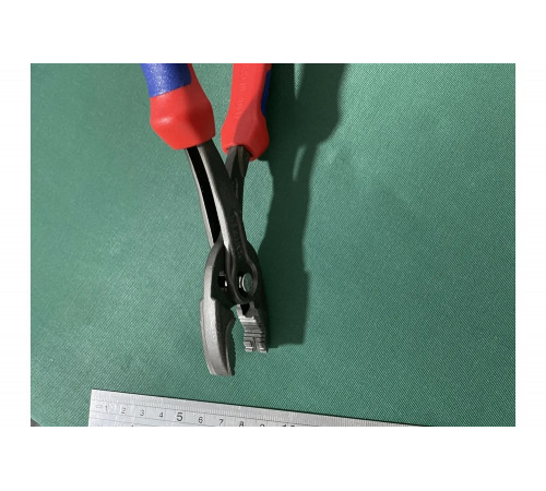 Захватные клещи Knipex TwinGrip, 4 - 22 мм, длина 200 мм, KN-8202200 Захватные клещи Knipex TwinGrip, 4 - 22 мм, длина 200 мм, KN-8202200