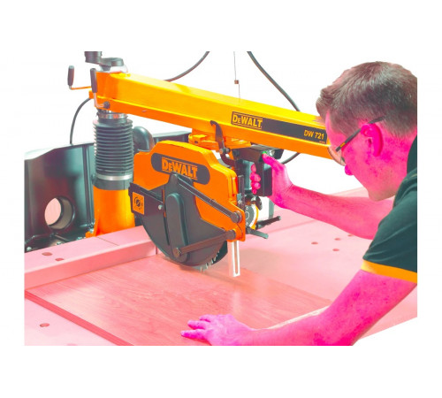 Радиально-консольная пила DEWALT DW 721 KN