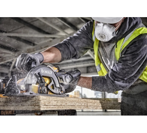 Дисковая пила DEWALT 54 В XR FLEXVOLT DCS577N-XJ