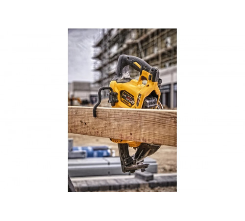 Дисковая пила DEWALT 54 В XR FLEXVOLT DCS577N-XJ