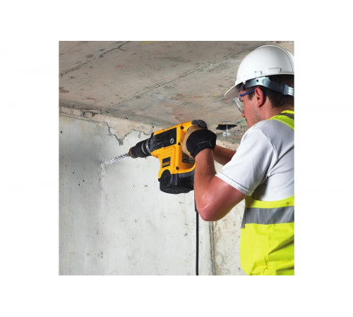 Перфоратор DEWALT D 25501 K