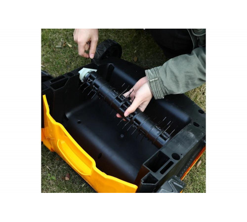 Электрический скарификатор-аэратор DEKO DKESC380 065-1204