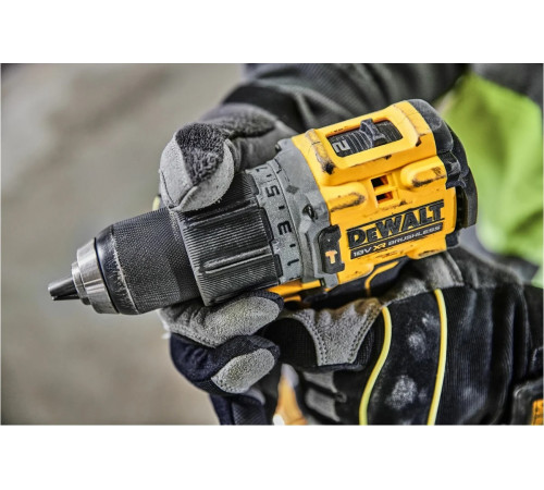 Ударная бесщеточная дрель-шуруповерт DEWALT 2 скорости, 2 АКБ 18 В XR Li-Ion DCD805E2T-QW