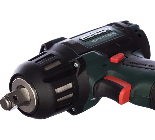 Гайковерт аккумуляторный METABO SSW 18 LTX 400 BL (602205890) без акк. и з.у Гайковерт аккумуляторный METABO SSW 18 LTX 400 BL (602205890) без акк. и з.у