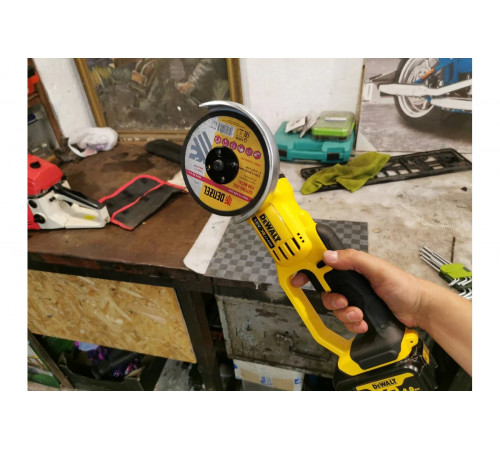 Углошлифовальная машина DEWALT DCG412N