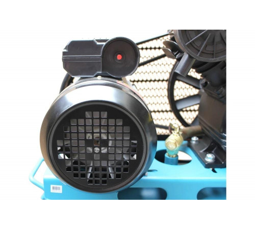 Мощный масляный компрессор Sturm AC93250B для профессионального использования Мощный масляный компрессор Sturm AC93250B для профессионального использования