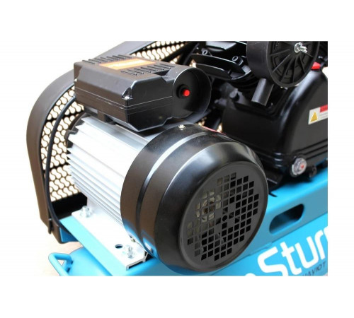 Мощный масляный компрессор Sturm AC93250B для профессионального использования Мощный масляный компрессор Sturm AC93250B для профессионального использования