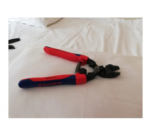 Болторезы KNIPEX Коболт KN-7122200 Болторезы KNIPEX Коболт KN-7122200