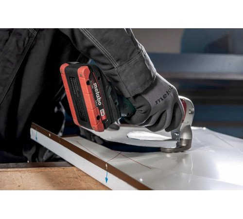 Аккумуляторные листовые ножницы Metabo SCV 18 LTX BL 1.6 601615850