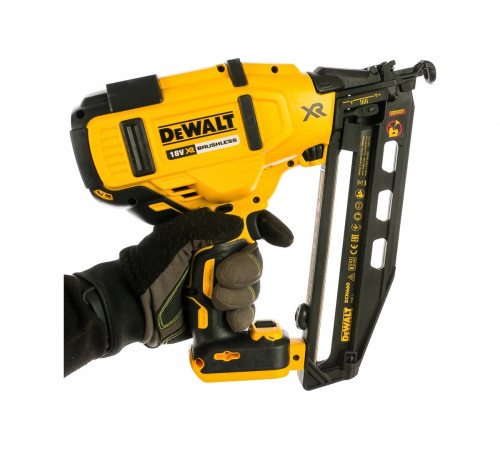 Шпилькозабиватель DEWALT 18.0 В XR DCN660N