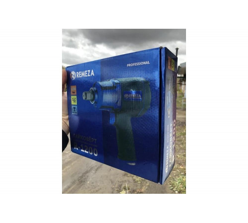 Ударный гайковёрт Remeza R-1200 1/2" УТ-00000401 Ударный гайковёрт Remeza R-1200 1/2" УТ-00000401