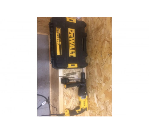 Перфоратор DEWALT D 25144 K
