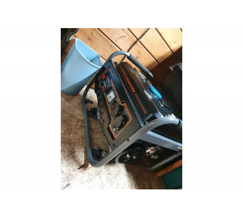 Бензиновый генератор CARVER PPG- 3900А Бензиновый генератор CARVER PPG- 3900А