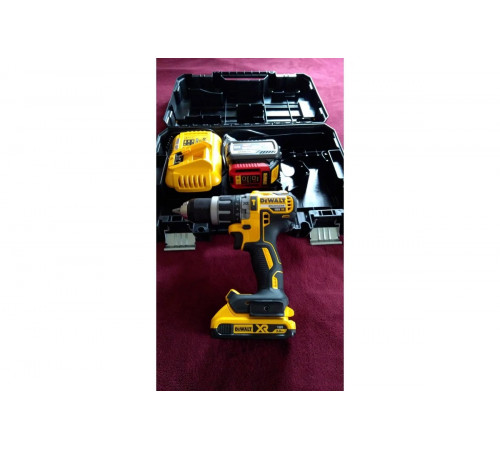 Ударная дрель-шуруповерт DEWALT DCD796NT