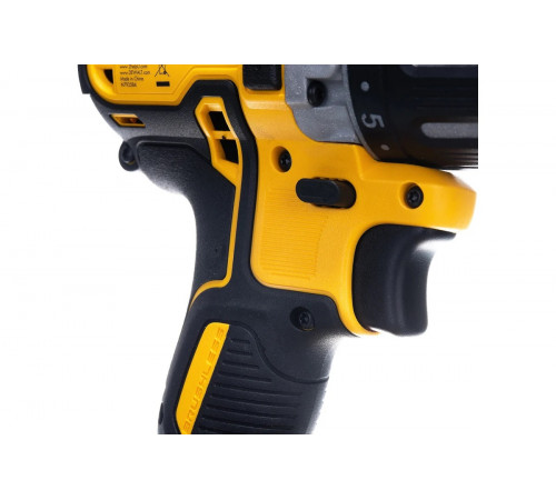 Ударная дрель-шуруповерт DEWALT DCD796NT