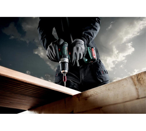 Шуруповерт METABO PowerMaxx SB 12 BL 601077840 без акк и з.у Шуруповерт METABO PowerMaxx SB 12 BL 601077840 без акк и з.у