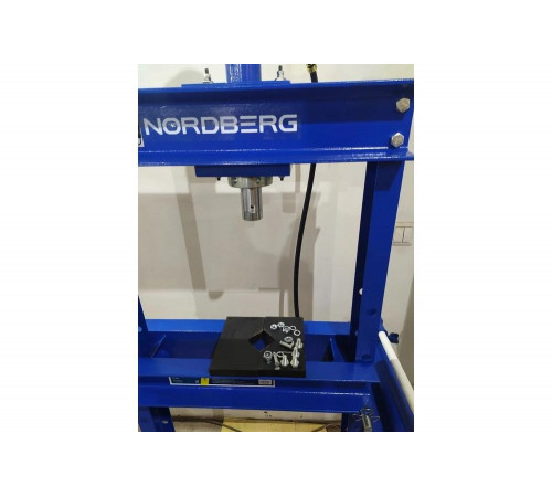 Напольный пресс NORDBERG N3612 Напольный пресс NORDBERG N3612