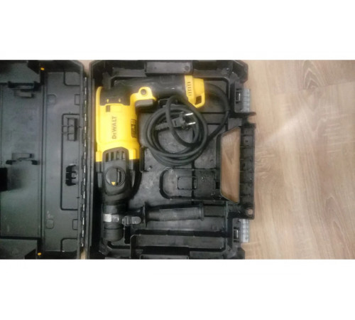 Перфоратор DEWALT D 25133 K