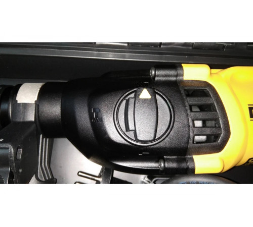 Перфоратор DEWALT D 25133 K