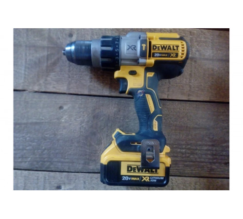 Бесщеточная ударная дрель-шуруповерт DEWALT XRP DCD996P2