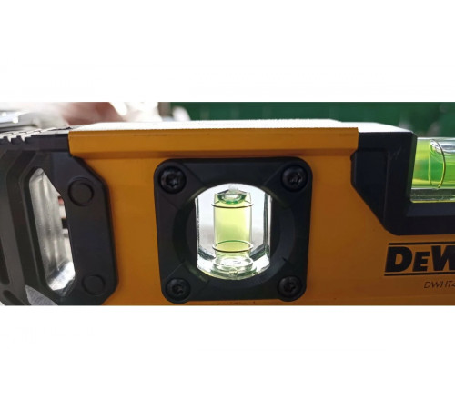 Уровень DEWALT ТОРПЕДО 25см DWHT0-43003