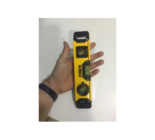 Уровень DEWALT ТОРПЕДО 25см DWHT0-43003