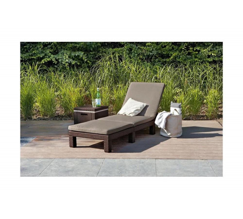 Шезлонг Keter Daytona Delux коричневый 258814 Шезлонг Keter Daytona Delux коричневый 258814