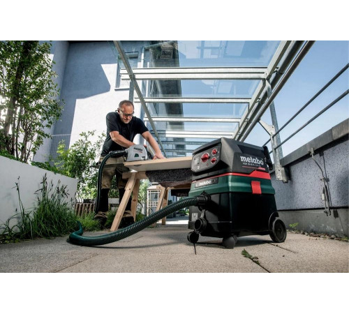 Аккумуляторная погружная пила Metabo KT 18 LTX 66 BL 601866660 Аккумуляторная погружная пила Metabo KT 18 LTX 66 BL 601866660