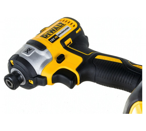 Бесщёточный импульсный шуруповерт Dewalt DCF887P2