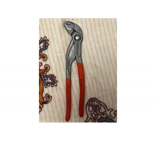 Универсальные переставные клещи KNIPEX КОБРА KN-8701250 Универсальные переставные клещи KNIPEX КОБРА KN-8701250