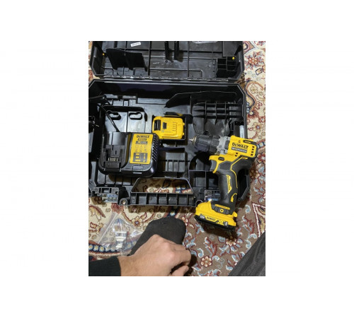 Компактная дрель-шуруповерт DEWALT 12 В XR DCD701D2-QW