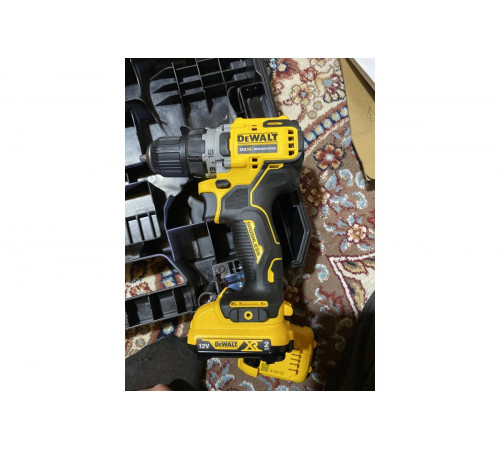 Компактная дрель-шуруповерт DEWALT 12 В XR DCD701D2-QW