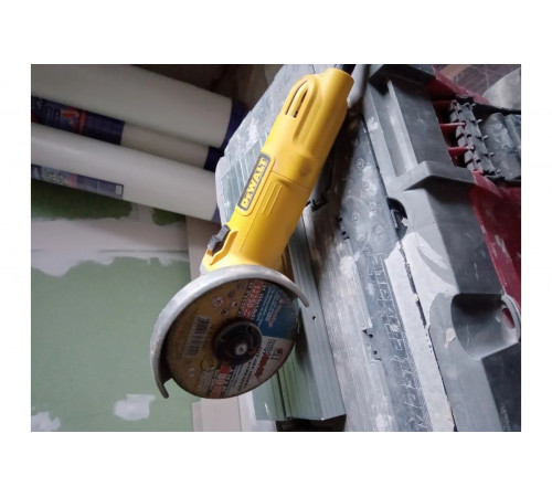 Болгарка (УШМ) DEWALT DWE 4051