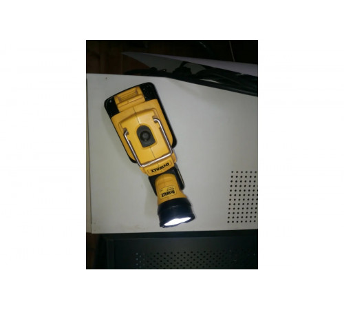 Аккумуляторный фонарь DEWALT DCL 510 N