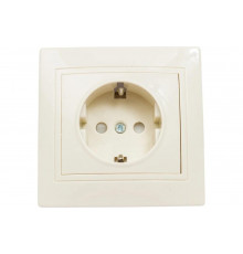 1-местная розетка IEK КВАРТА РСш10-3-ККм c заземлением, с защитными шторками, 16А, кремовый ERK11-K33-16-DM